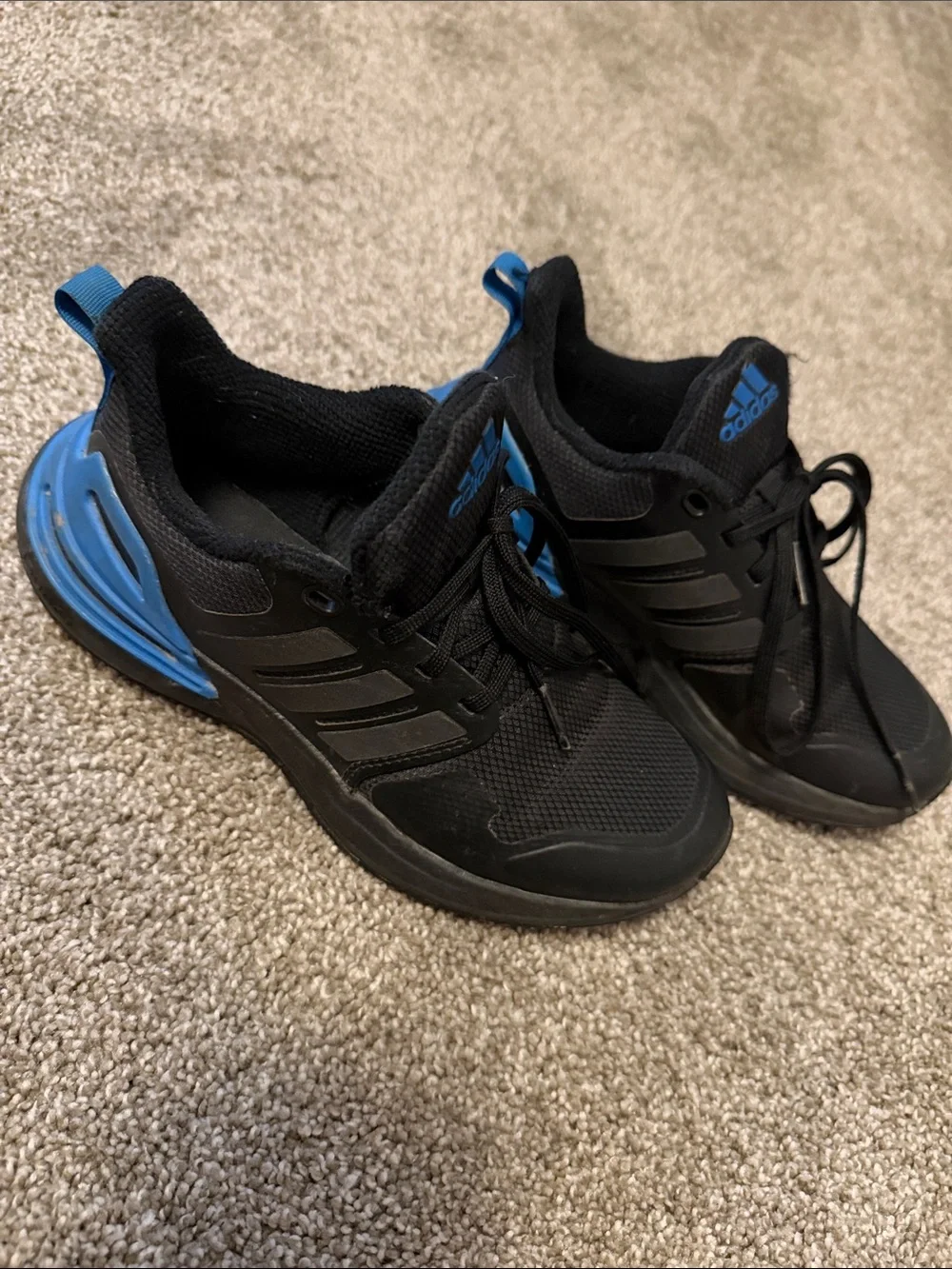 adidas lightweight running